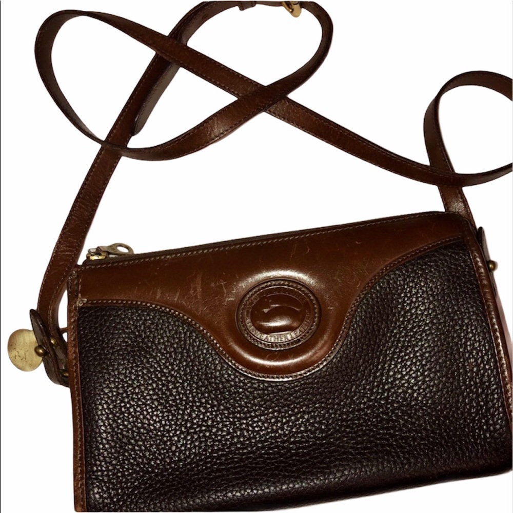 Vintage Dooney and Bourke pebble leather hand bag